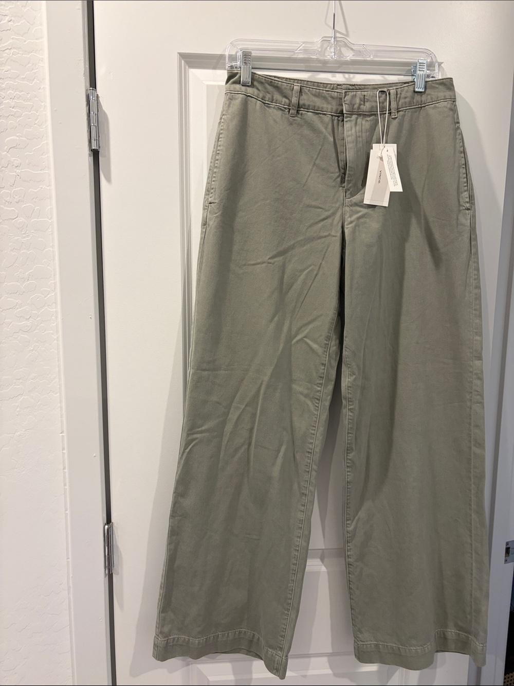 Vince Wide-Leg Trouser in Sage Green